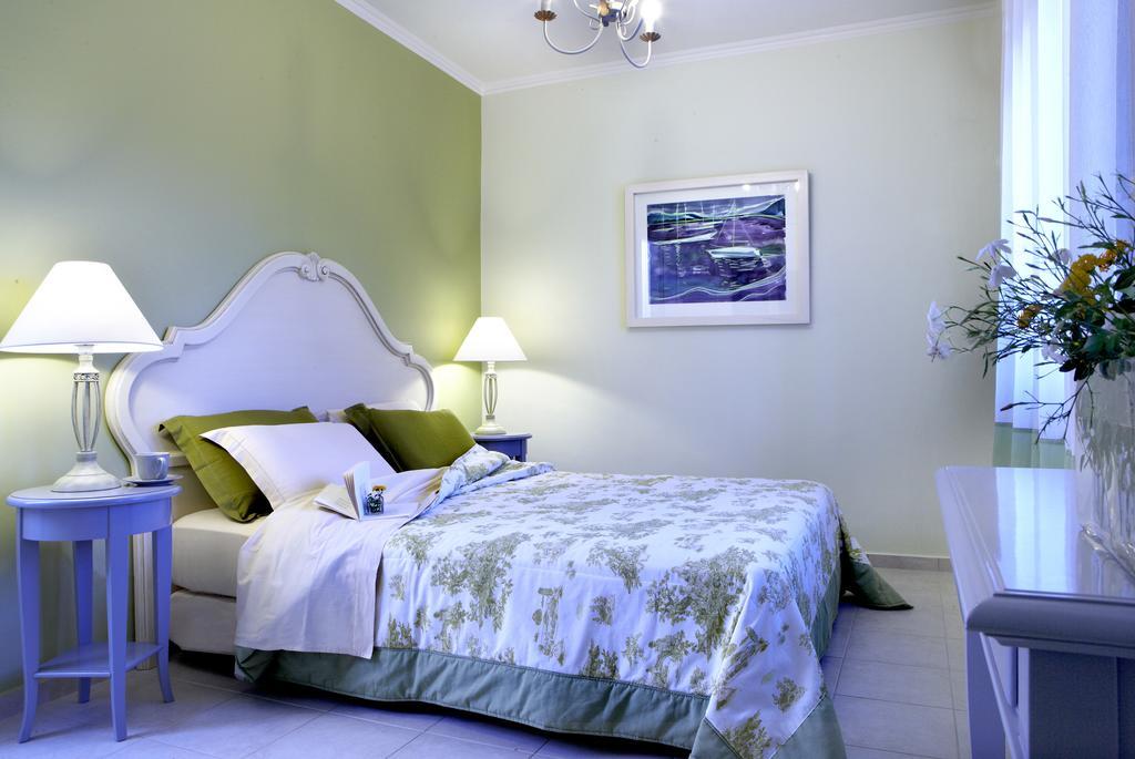 Avra Private Suites Ласі Екстер'єр фото