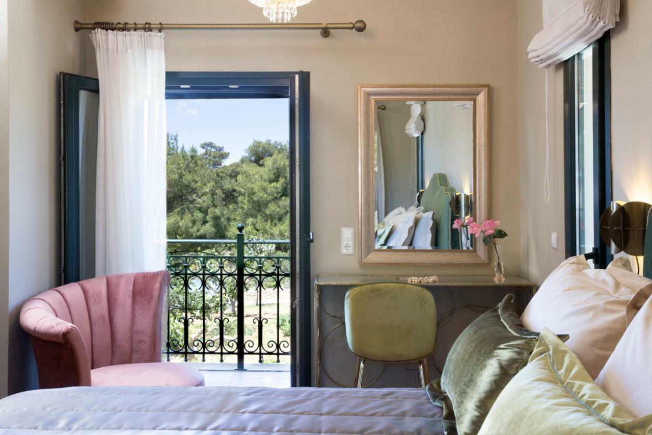 Avra Private Suites Ласі Екстер'єр фото