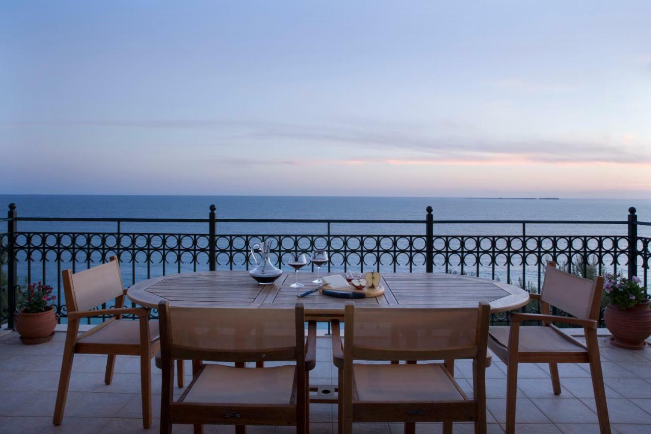 Avra Private Suites Ласі Екстер'єр фото